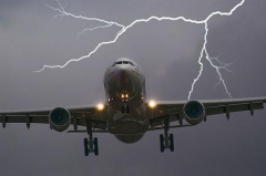 静电对飞机的危害